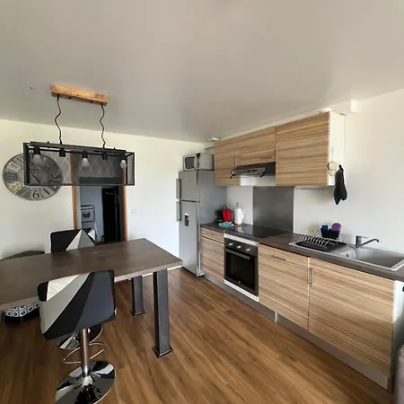 T2 Avec Terrasse Et Parking Gratuit Apartman Manosque