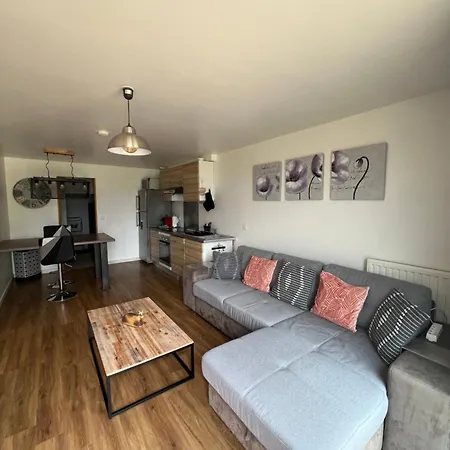T2 Avec Terrasse Et Parking Gratuit Apartman Manosque